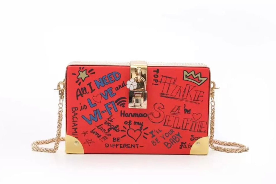 GRAFFITI CLUTCH/CROSSBODY