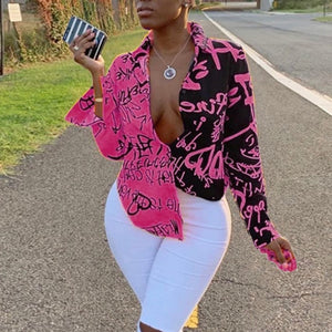GRAFFITI PRINT CONTRAST BLOUSE