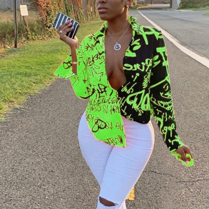 GRAFFITI PRINT CONTRAST BLOUSE