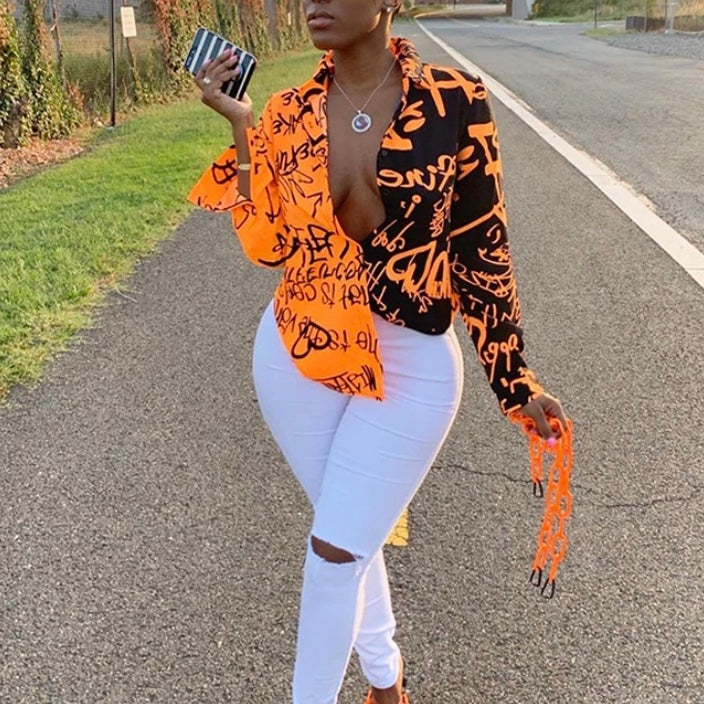 GRAFFITI PRINT CONTRAST BLOUSE