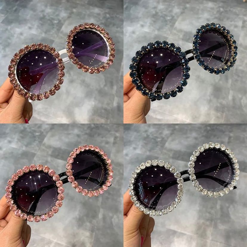 ROUND BLINGED OUT SUN SHADES